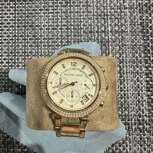 Michael Kors Gold and Cream Ladies Watch with Zirconia Dial.